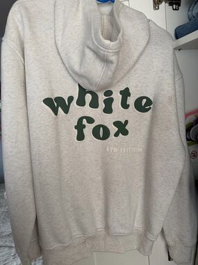 White Fox Logo Hoodie in Light Heather